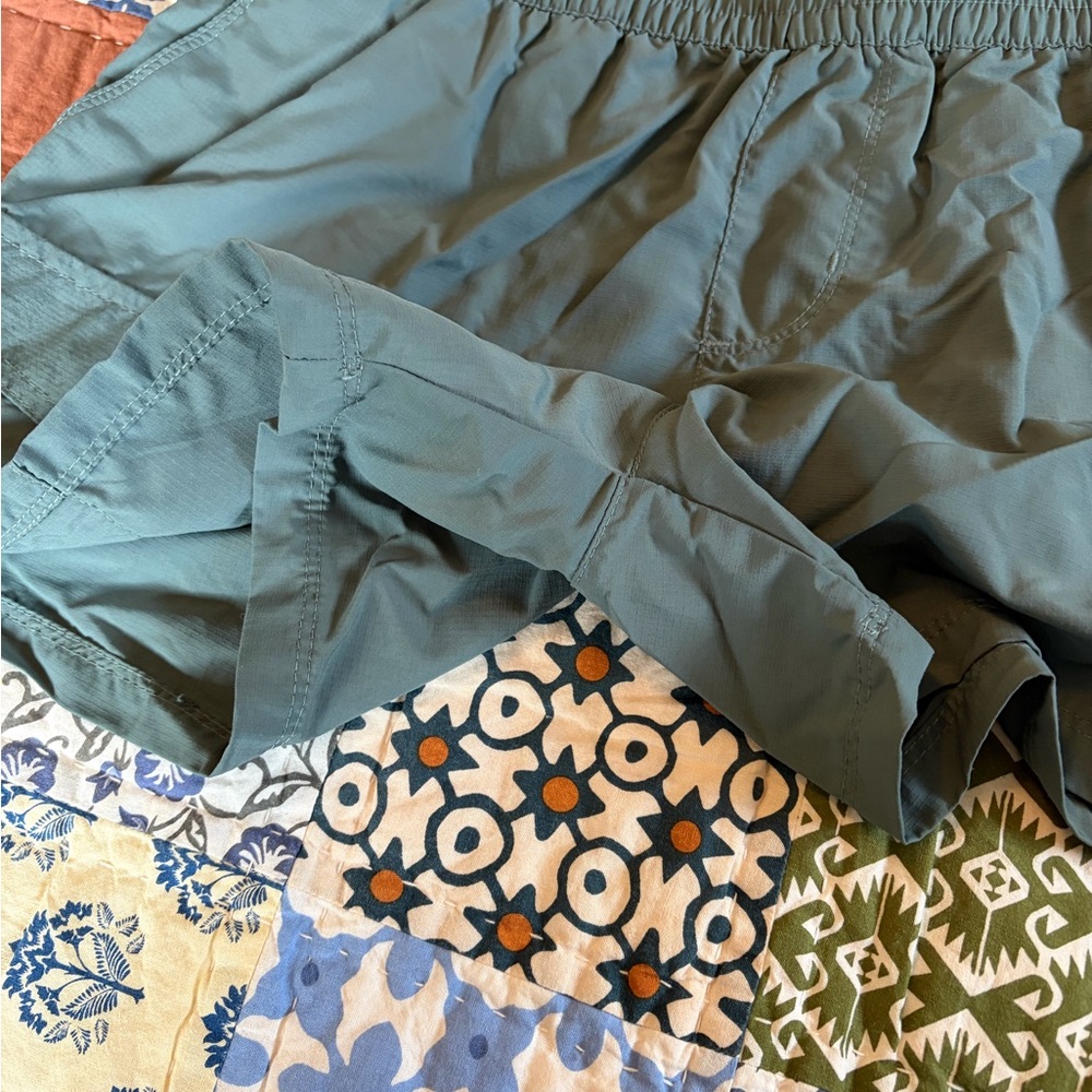 Columbia shorts size medium - Picture 4 of 13